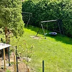Blue Zone With Free Parking, Balcony And Garden كراكوفيا