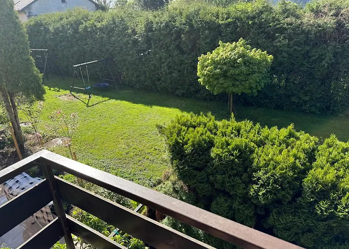 Blue Zone With Free Parking, Balcony And Garden Appartamento Cracovia